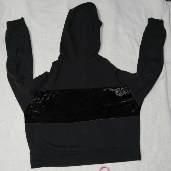 PINK Black Lace Sleeve Velvet Cropped Hoodie size XS - Picture 6 of 10